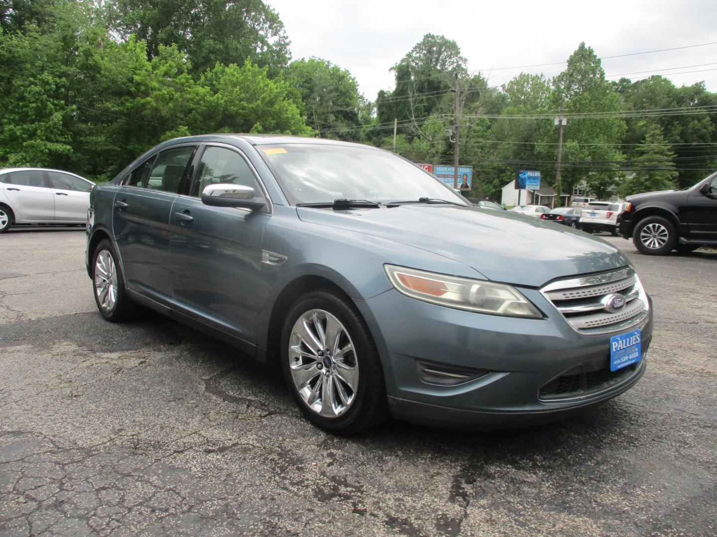 2010 BLUE Ford Taurus (1FAHP2JW5AG) , AUTOMATIC transmission, located at 540a Delsea Drive, Sewell, NJ, 08080, (856) 589-6888, 39.752560, -75.111206 - Photo#10